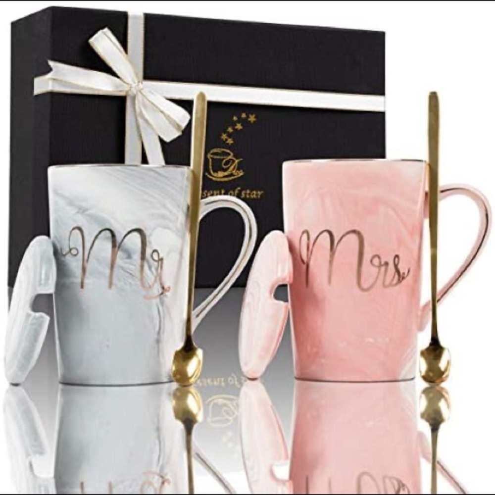 Mr. and Mrs. Coffee Mug Set - Picture 7 of 7